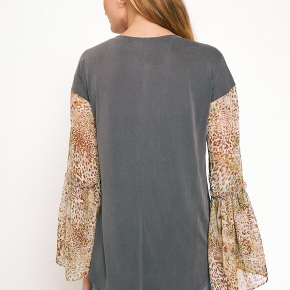 MYSTREE PRINTED FLARE SLEEVE MODAL TOP - Picture 6 of 8